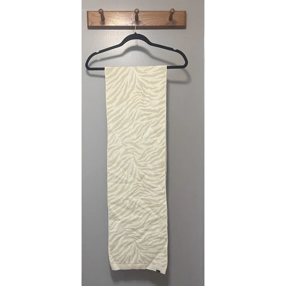 Athleta Animal Print Chantilly Cream Sparkly Scarf NWOT  70